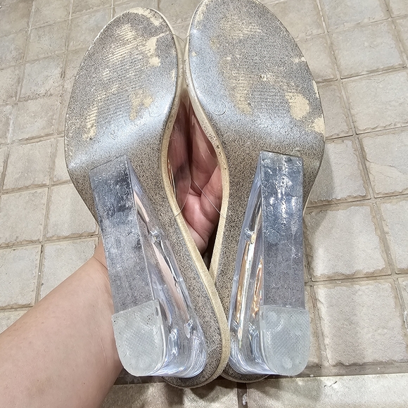 Sandals - Picture 5 of 5